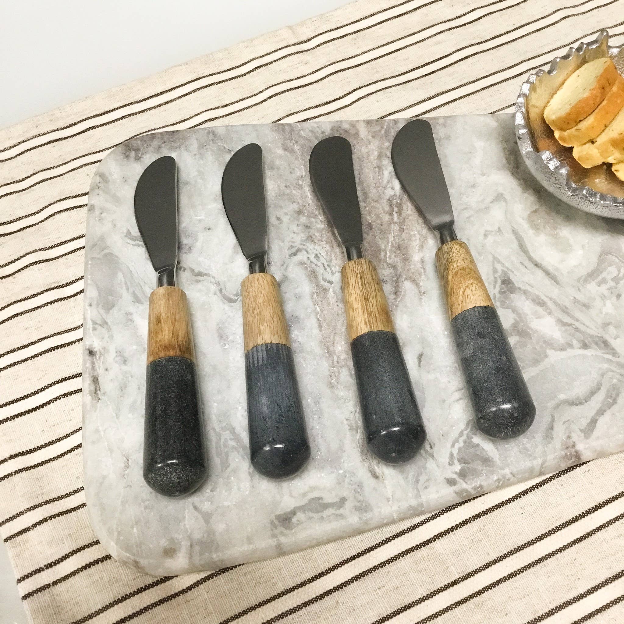 Black Stone & Wood Handle Spreader